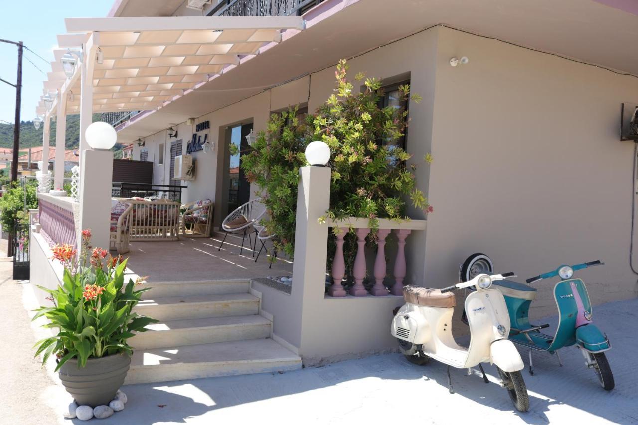 Michaela Hotel Poros  Exterior photo