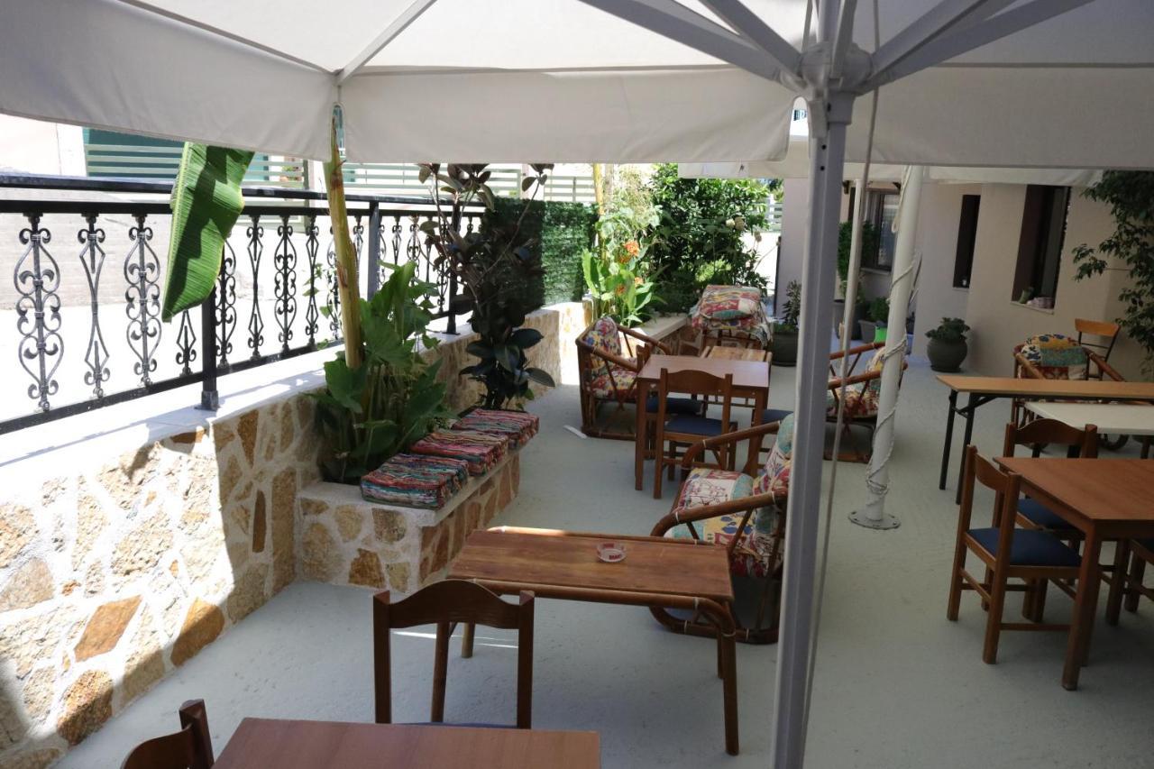 Michaela Hotel Poros  Exterior photo