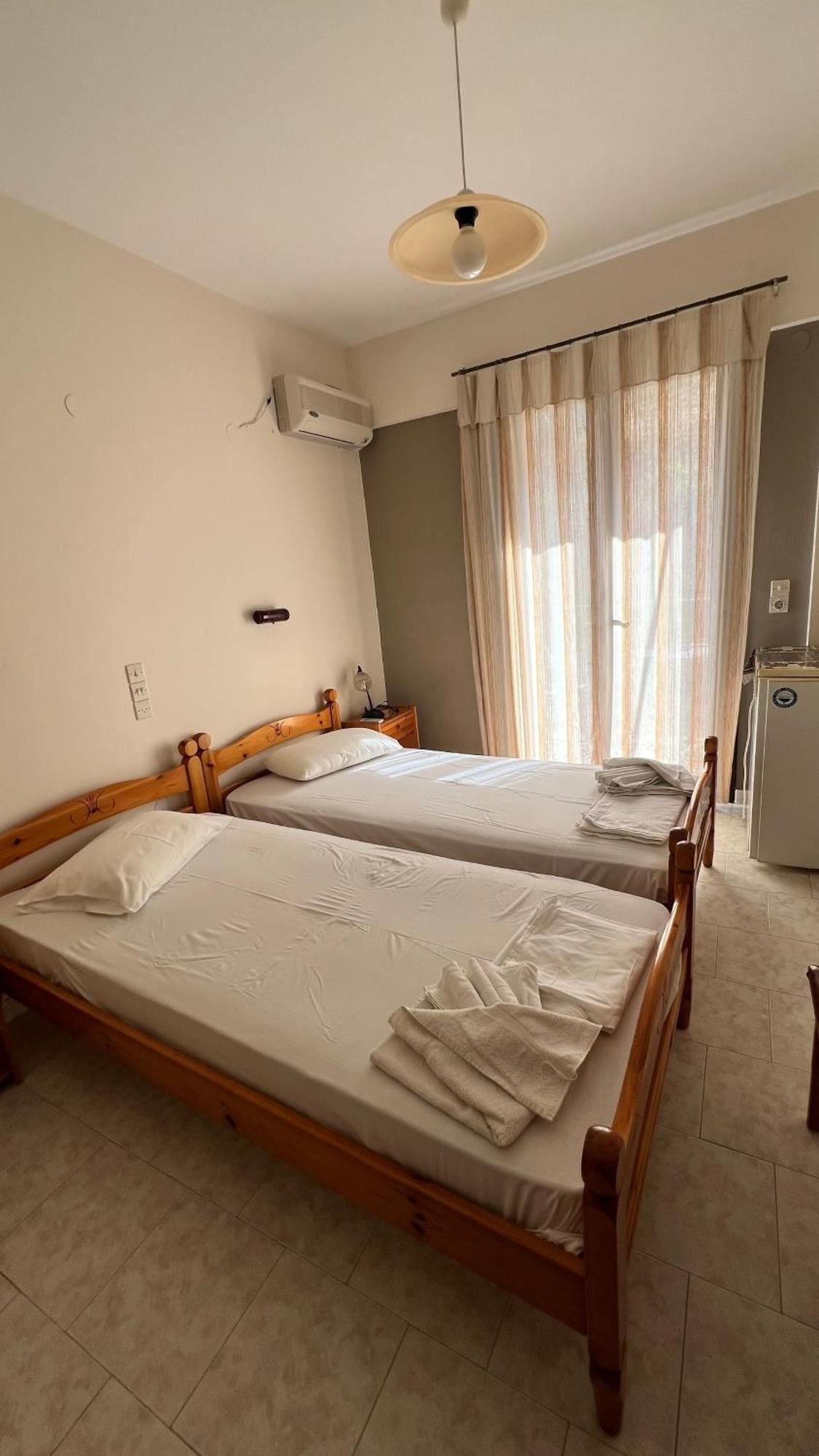 Michaela Hotel Poros  Exterior photo