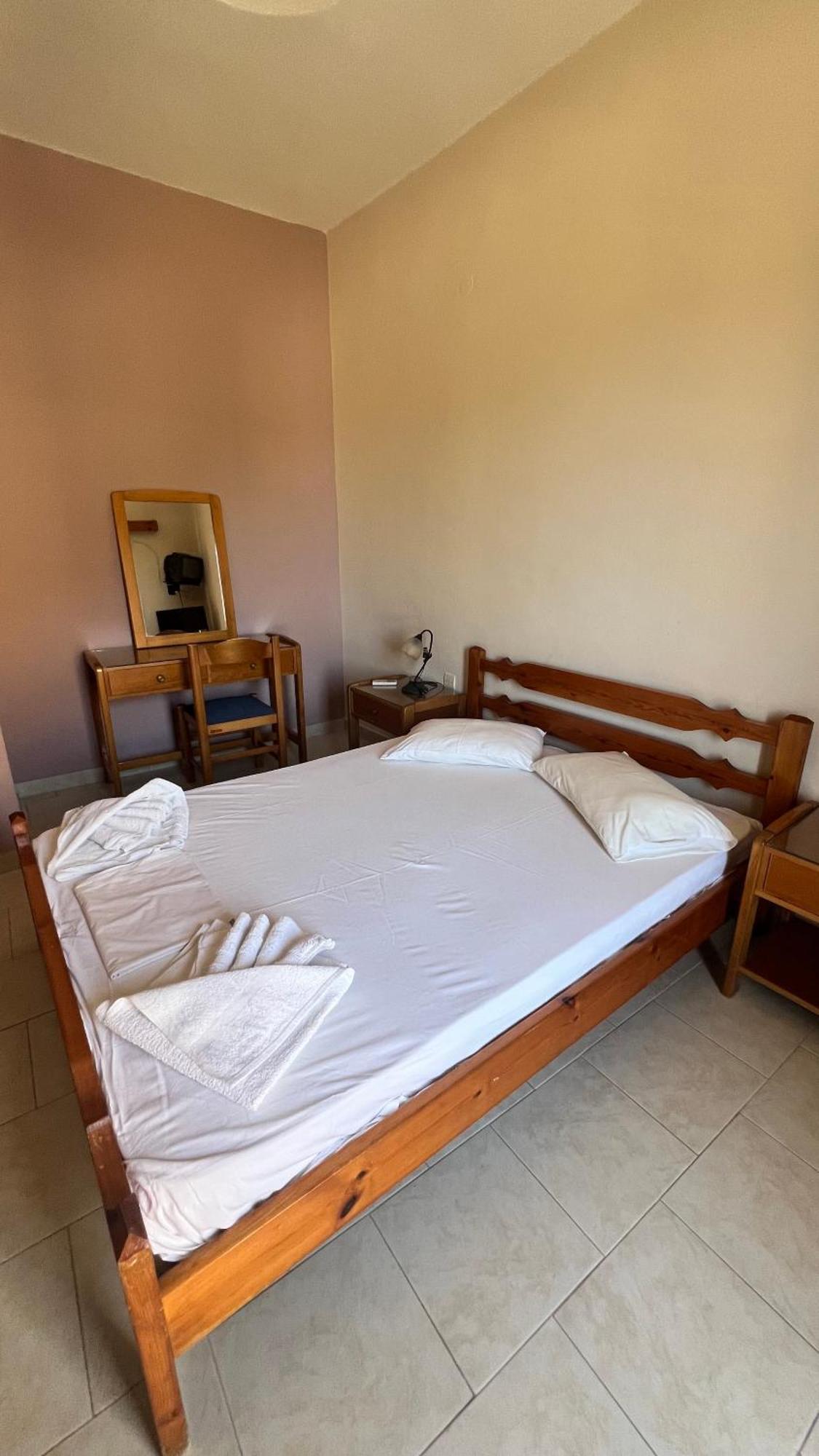 Michaela Hotel Poros  Exterior photo
