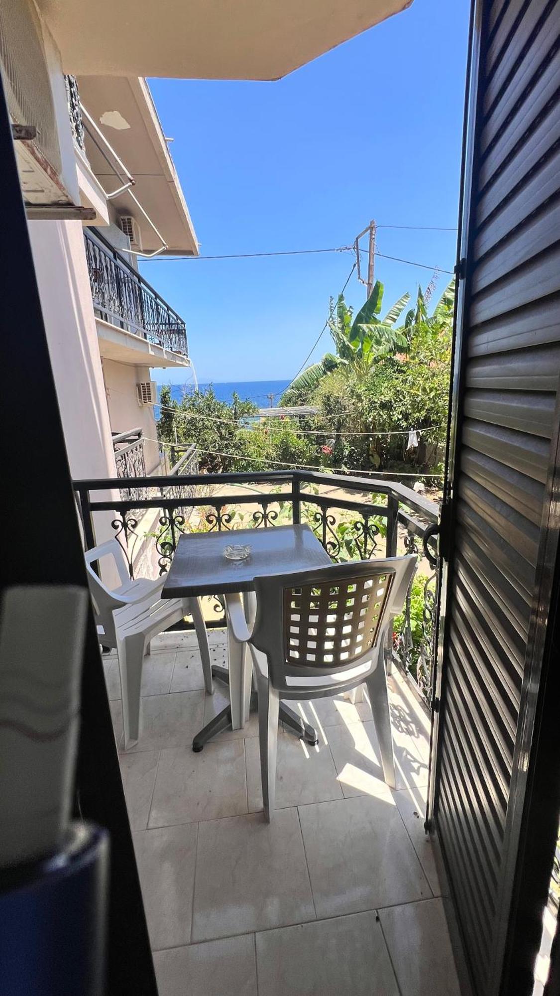 Michaela Hotel Poros  Exterior photo